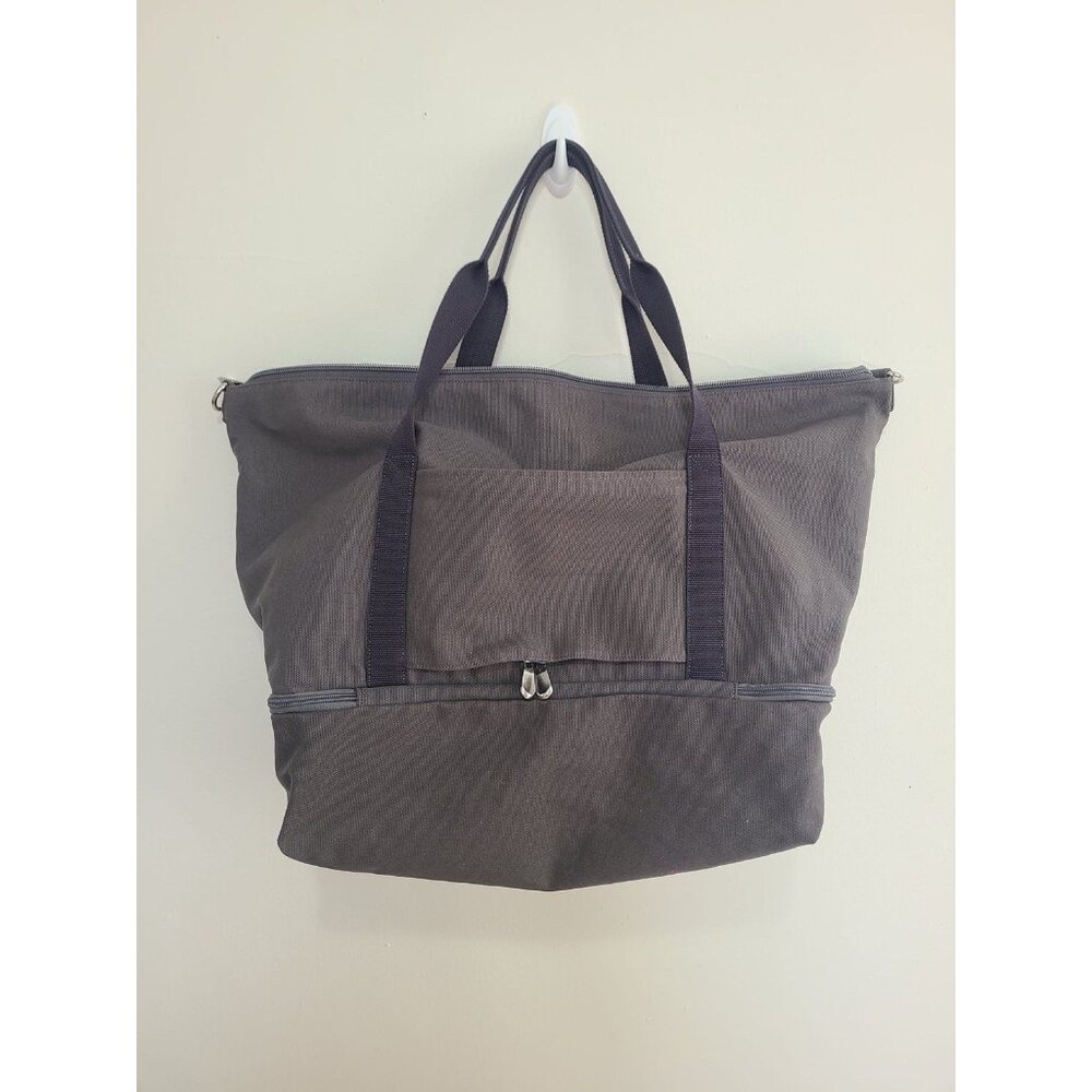 Lo & Sons Women's Catalina Deluxe Weekender Bag Small Gray Organizer Travel Work